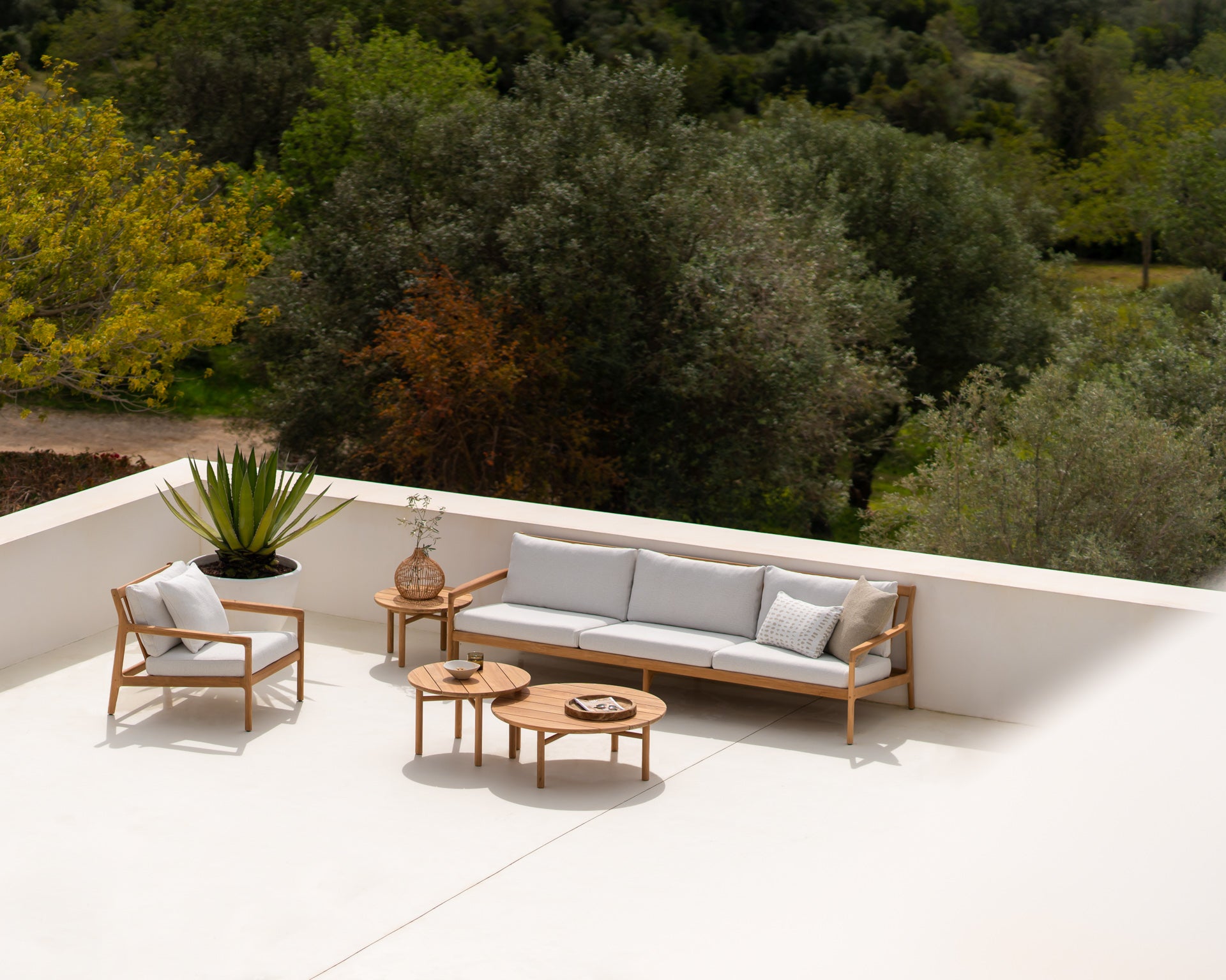 Quatro Outdoor Side Table - Goode Studio