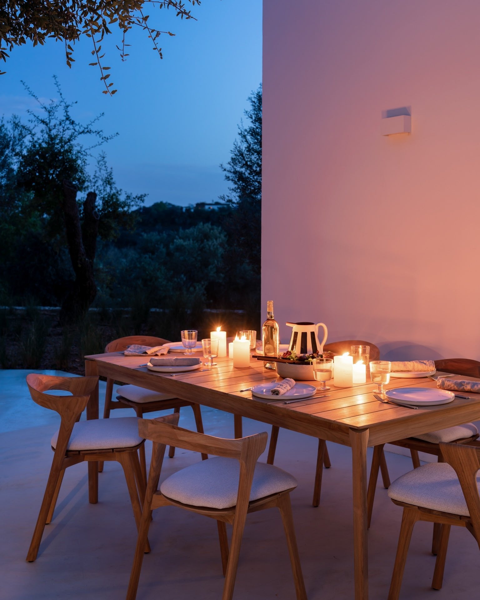 Teak-Bok-outdoor-dining-table-Teak-Bok-outdoor-chair-cushion-Goode-Studio