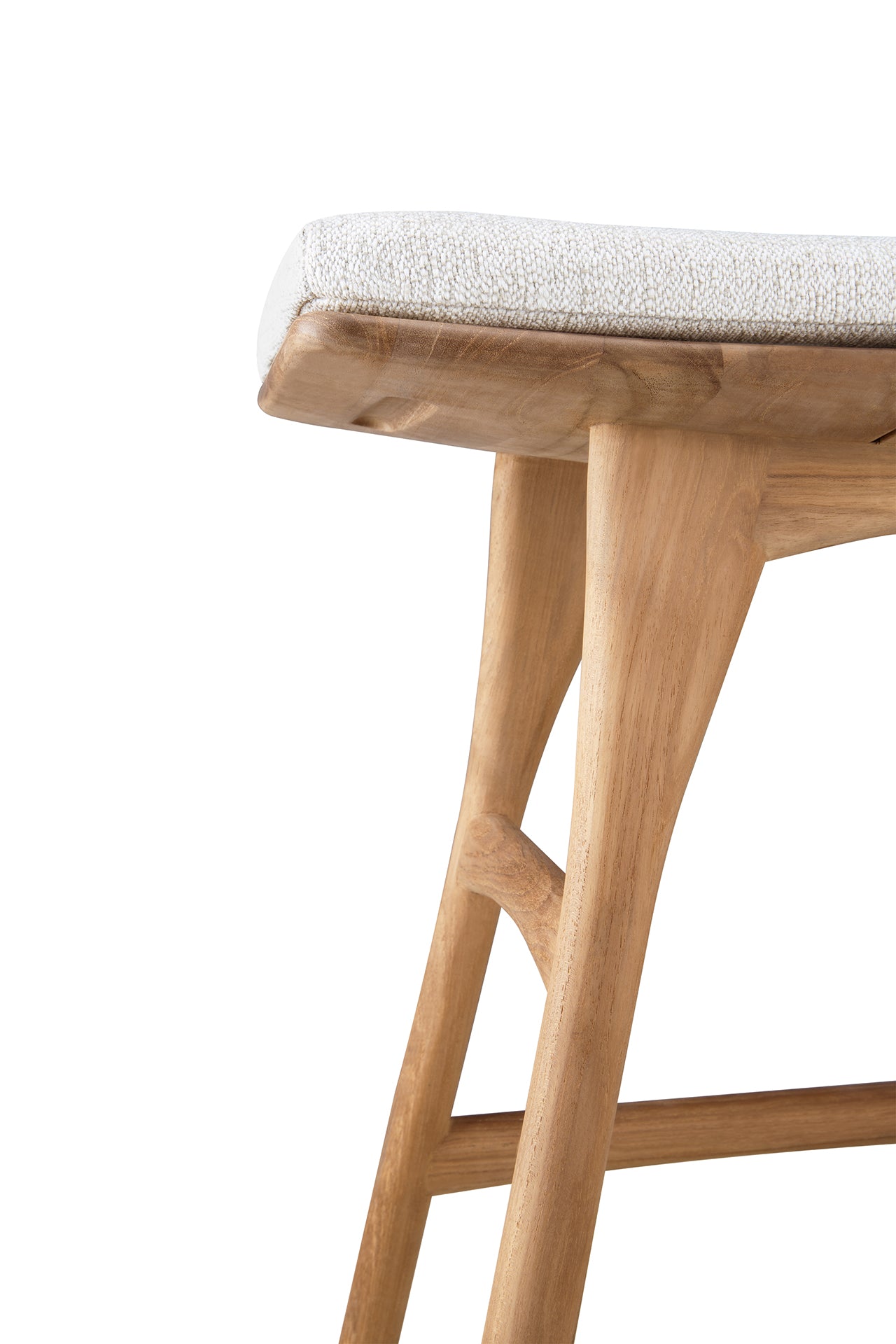 Osso-outdoor-stool-teak-Off-White-fabric-cut-Goode-Studio