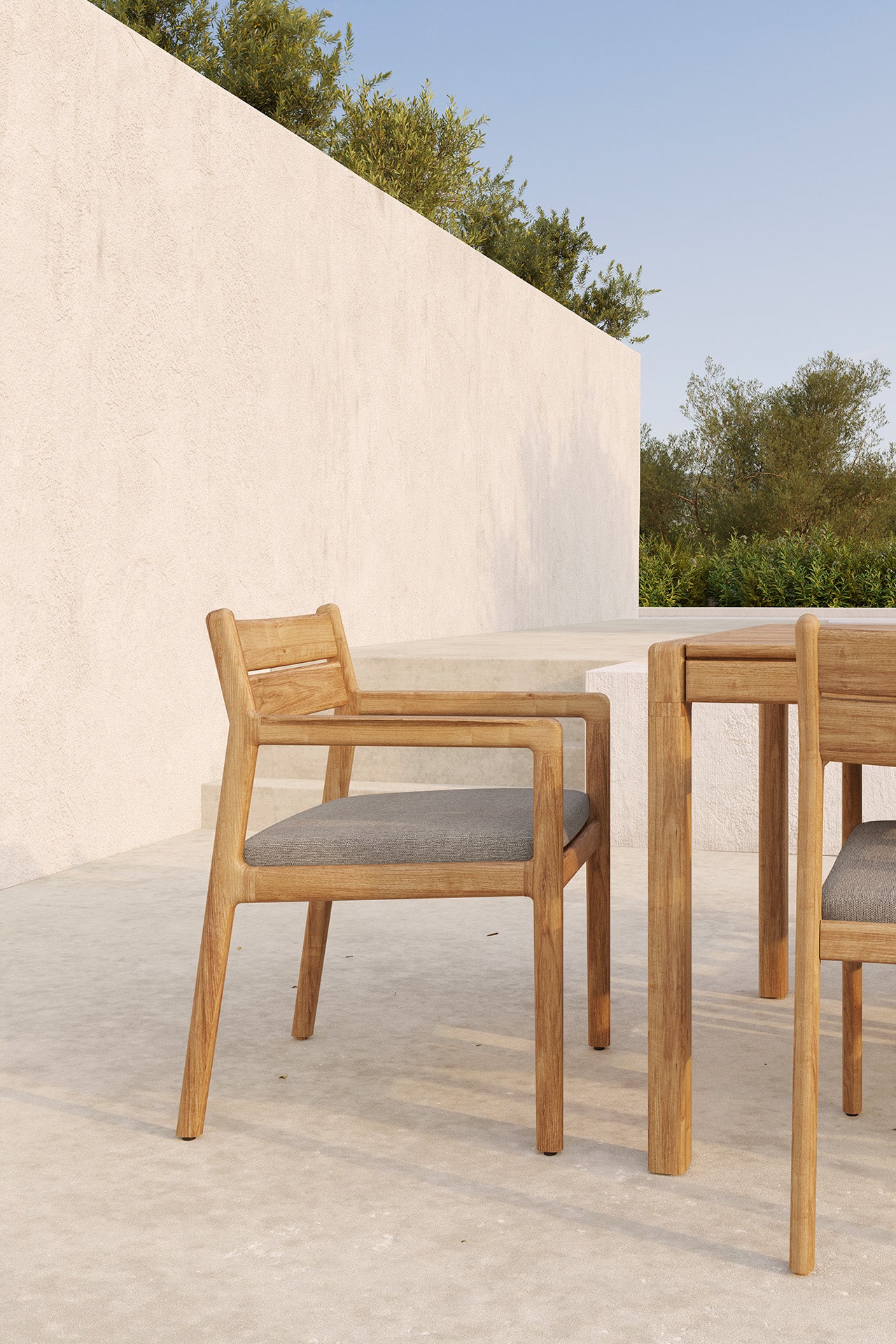 Jack Outdoor Dining Chair with Armrest - Goode Studio