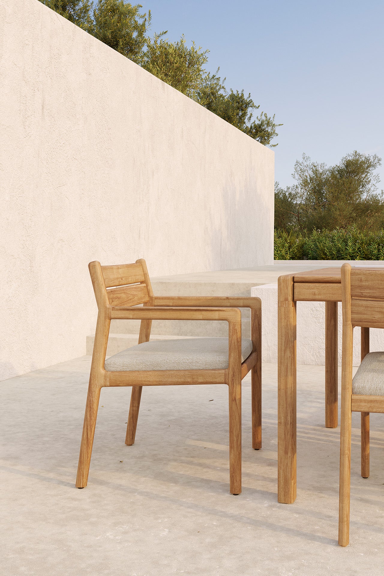 Jack Outdoor Dining Chair with Armrest - Goode Studio