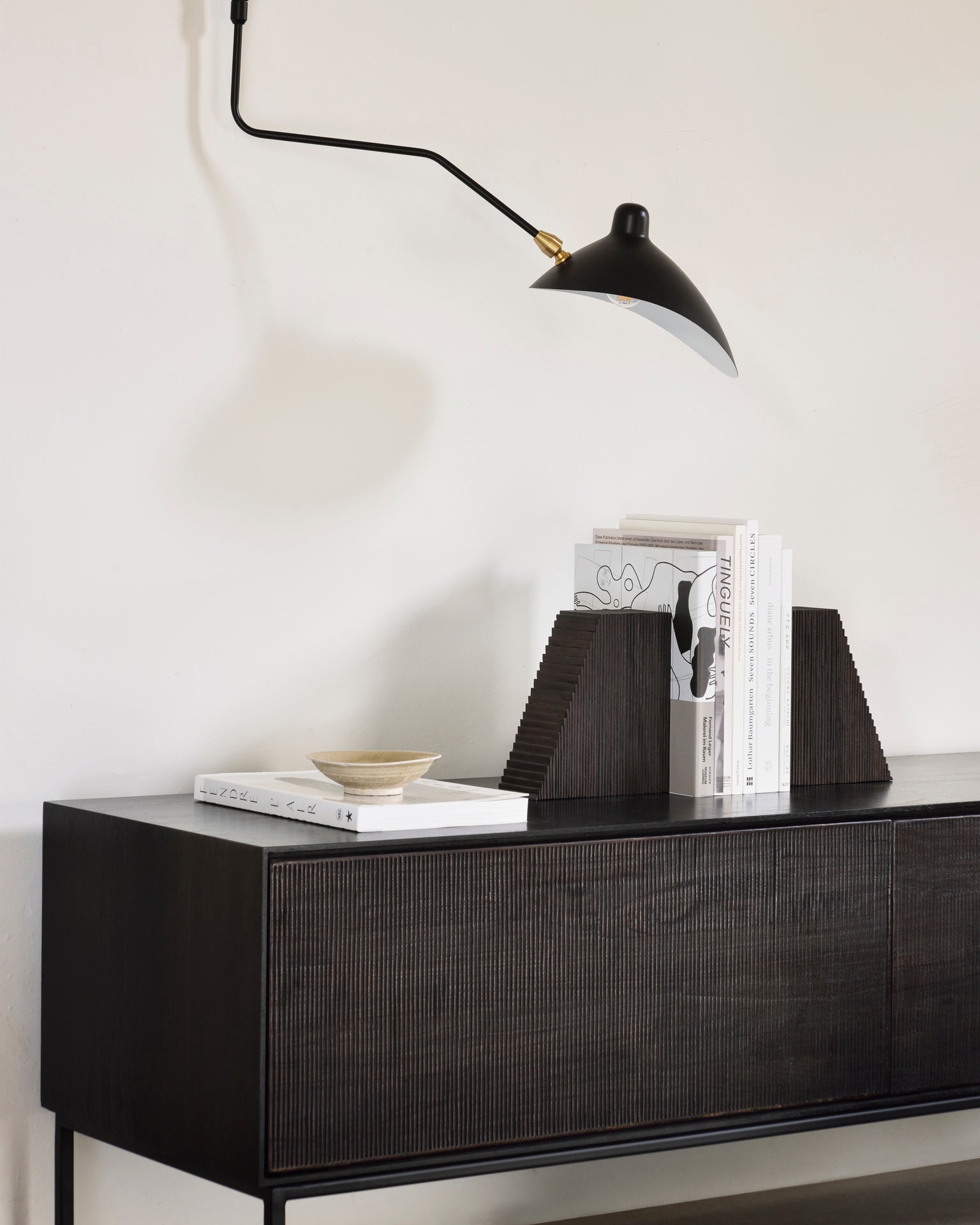 Grooves-TV-cupboard-Barrow-Grooves-bookends-darkbrown-Goode-Studio