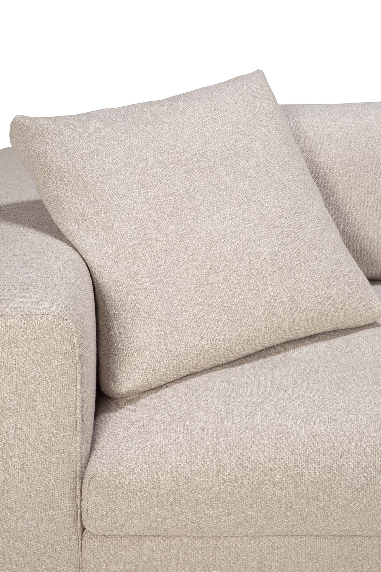 Mellow-complementing-cushion-Off-White-Eco-fabric-Goode-Studio