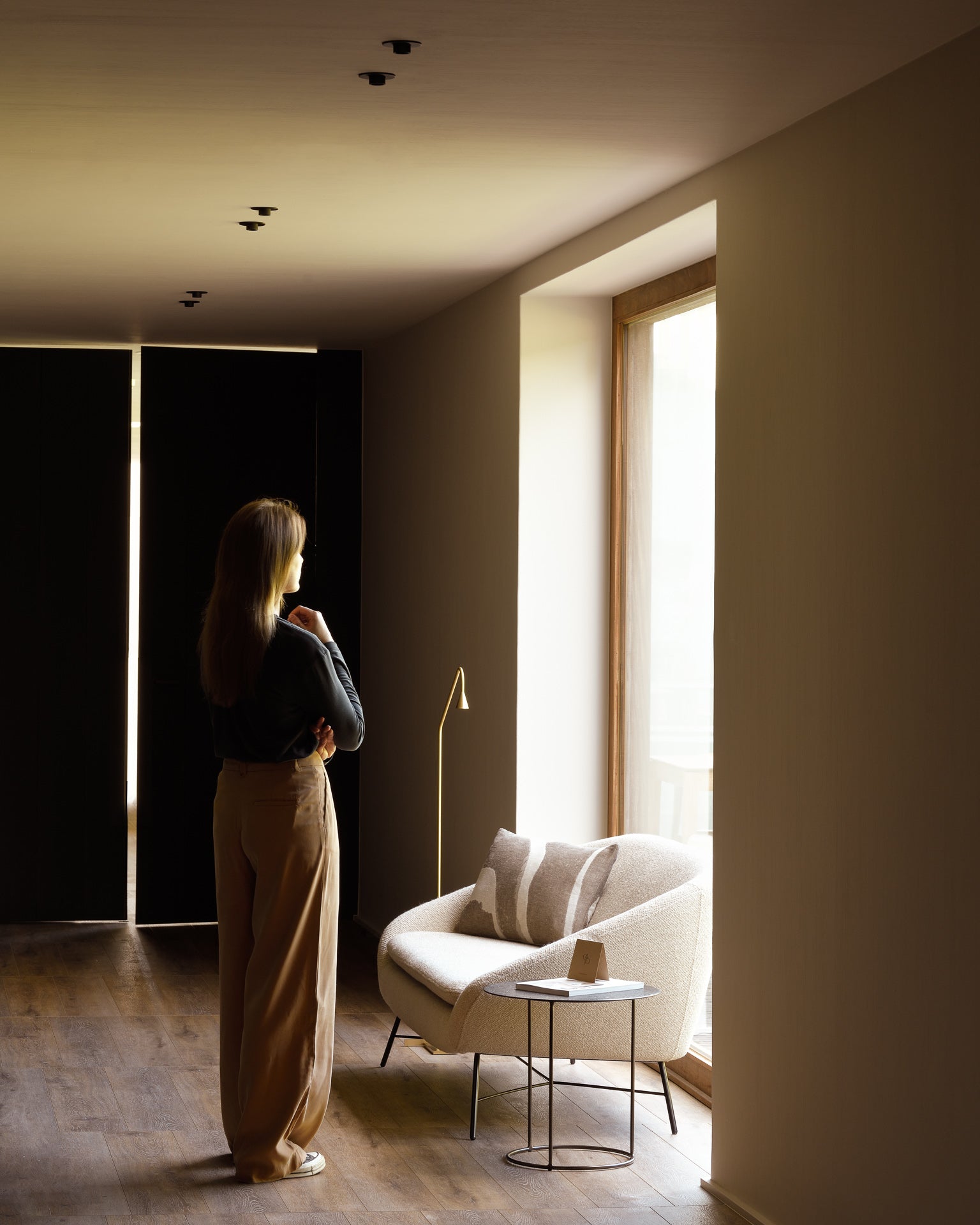 Barrow-sofa-Celeste-side-table-Goode-Studio