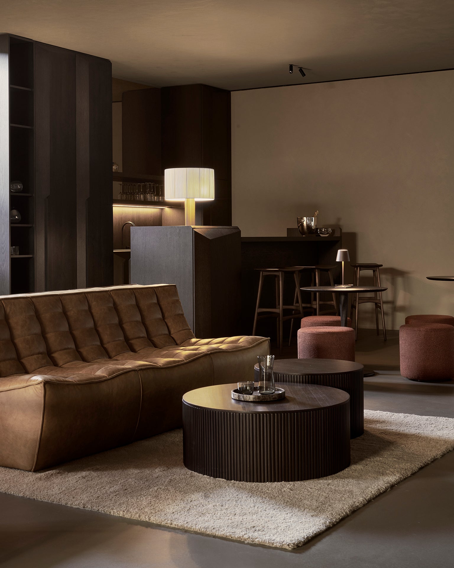 N701-modular-sofa-Chestnut-Roller-Max-coffee-table-Dark-Brown-Dunes-rug-Sand-Goode-Studio