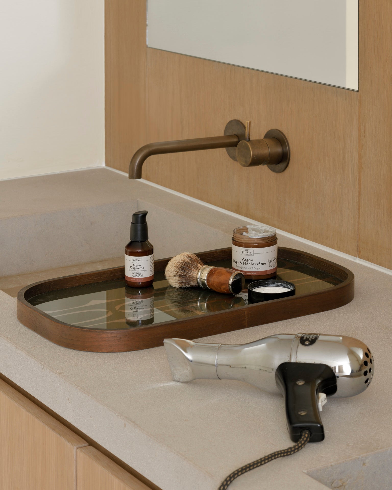 Second-Nature-valet-tray-Moss-glass-rectangular-Goode-Studio