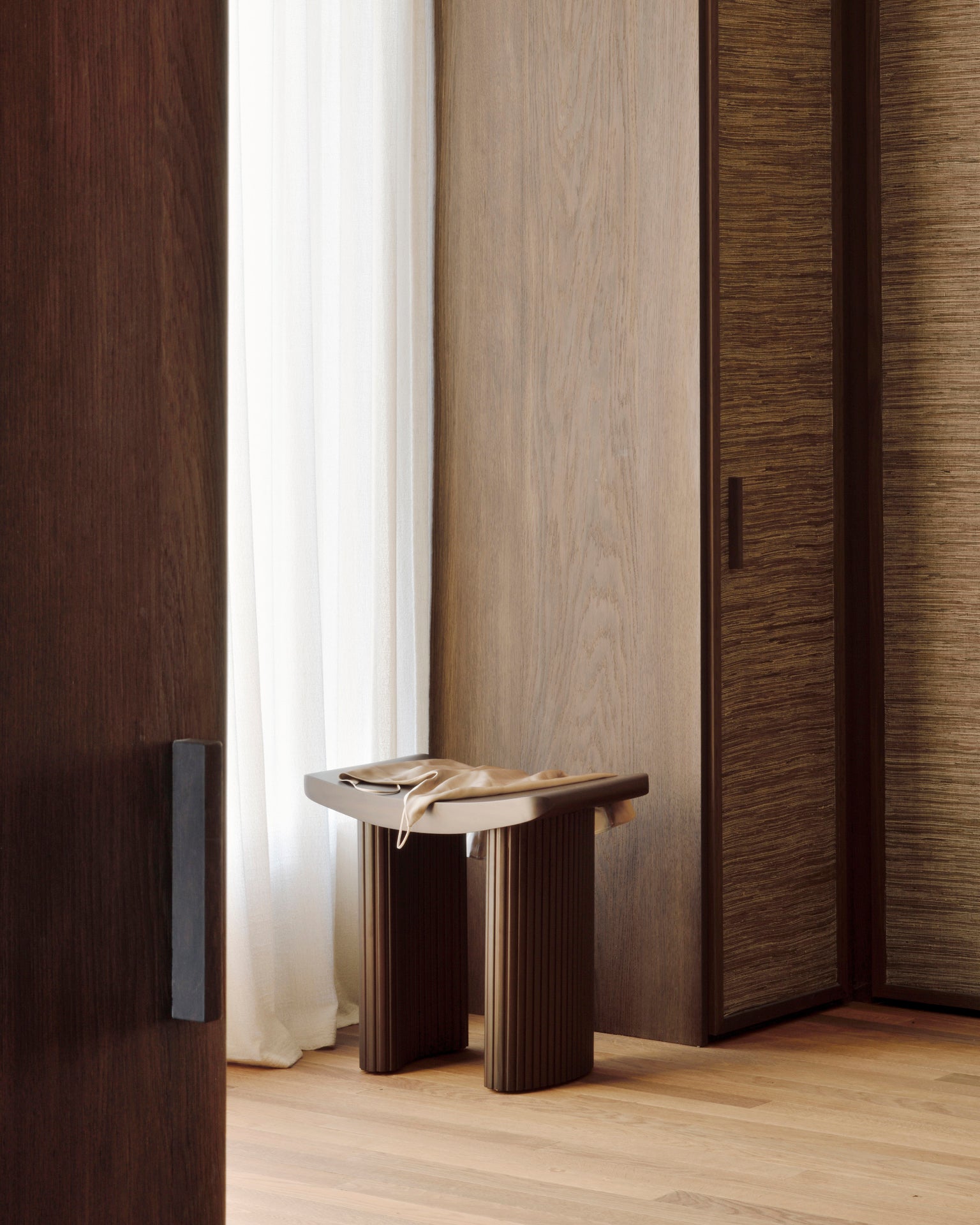 Roller-Max-stool-varnished-mahogany-dark-brown-2-Goode-Studio