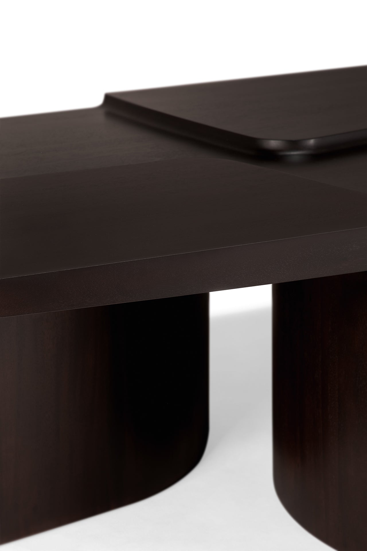 Brutalist-coffee-table-varnished-mahogany-Rose-Brown-rectangular-Goode-Studio