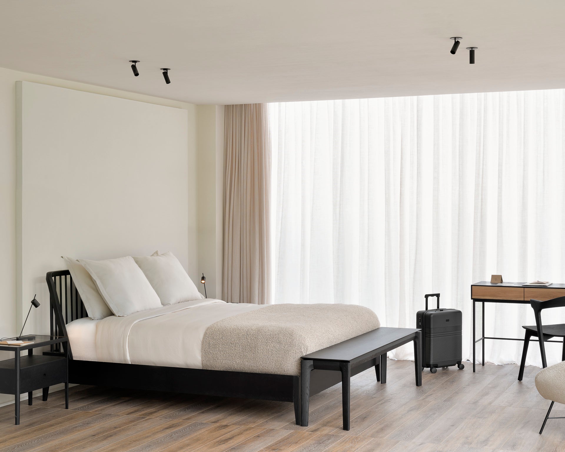 Bok Bench - Oak Black - Goode Studio