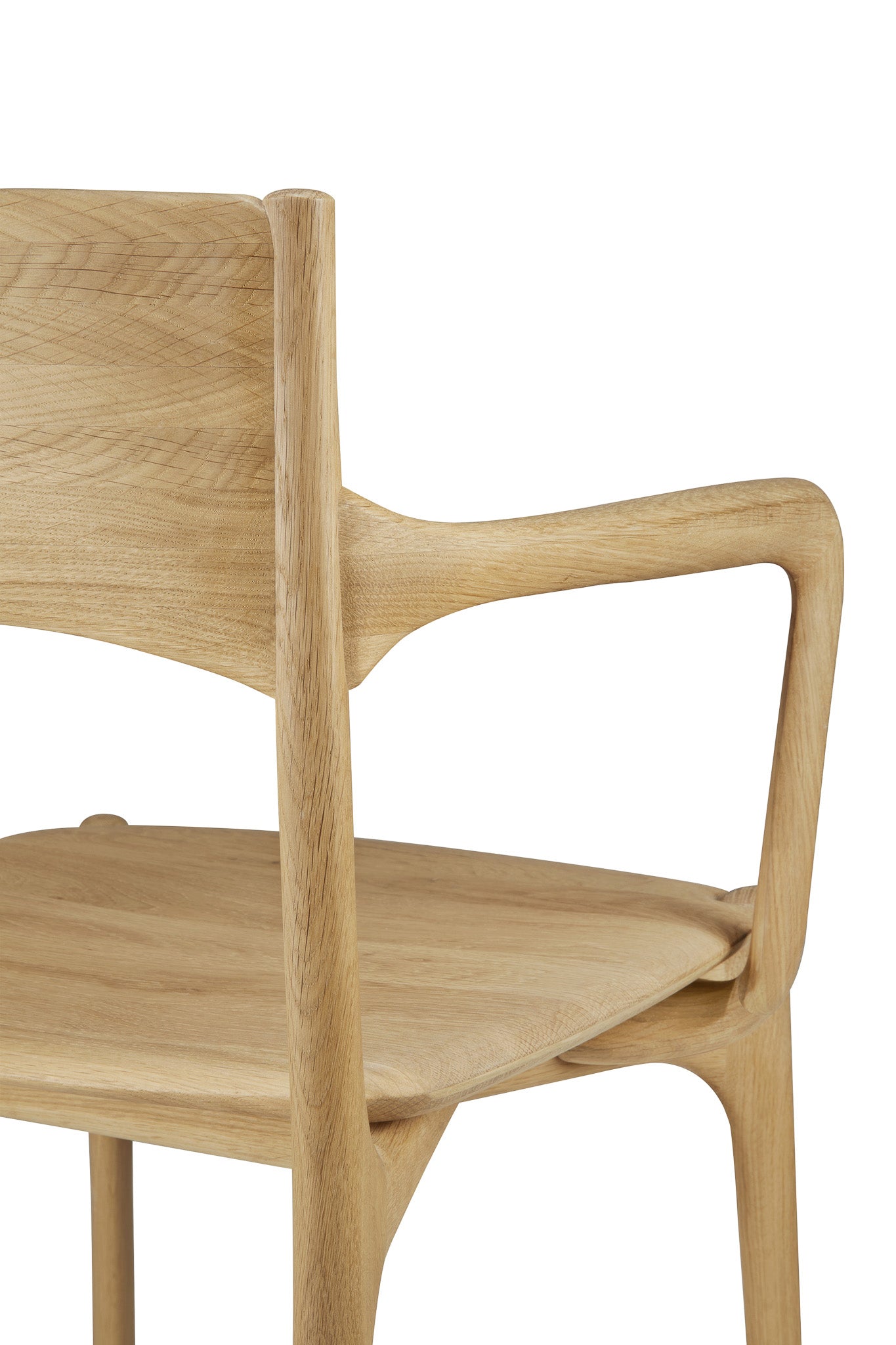 PI-dining-chair-oak-with-armrest-Goode-Studio