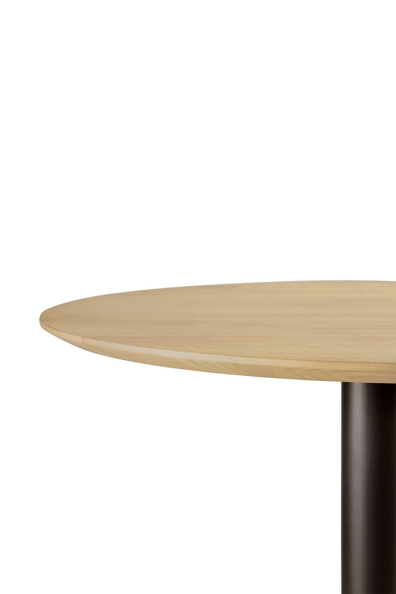 Blend-dining-table-top-varnished-oak-round-with-base-metal-dark-bronze-Goode-Studio