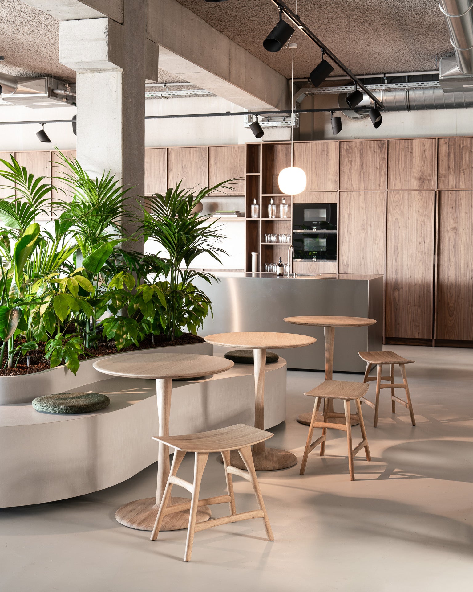 Osso Counter Stool - Goode Studio