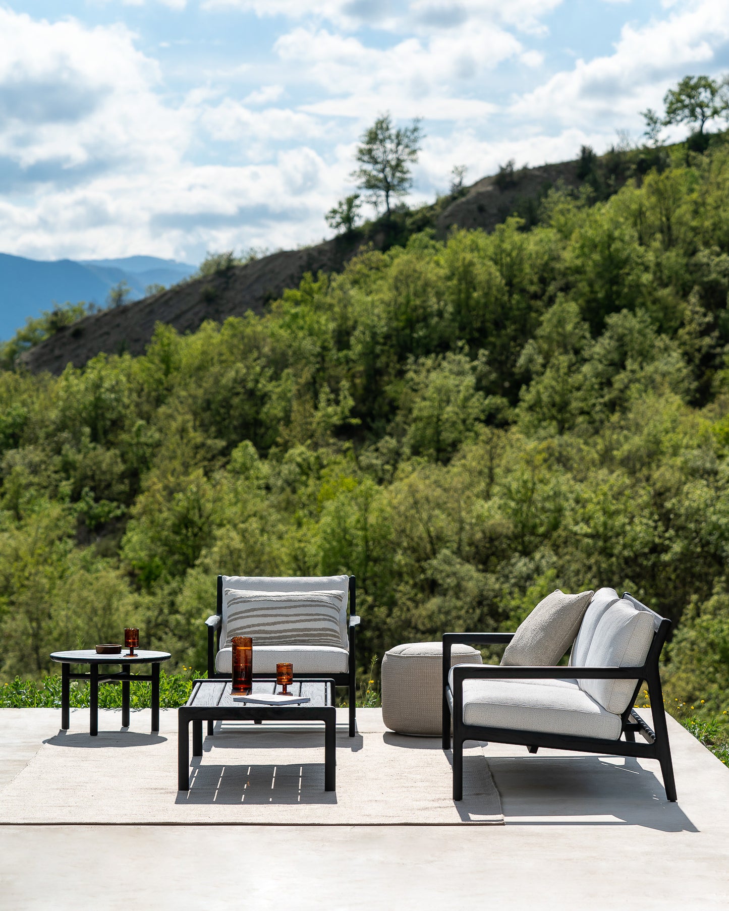 Jack-lounge-chair-sofa-Quatro-side-table-Jack-coffee-table-Donut-Nomad-Goode-Studio