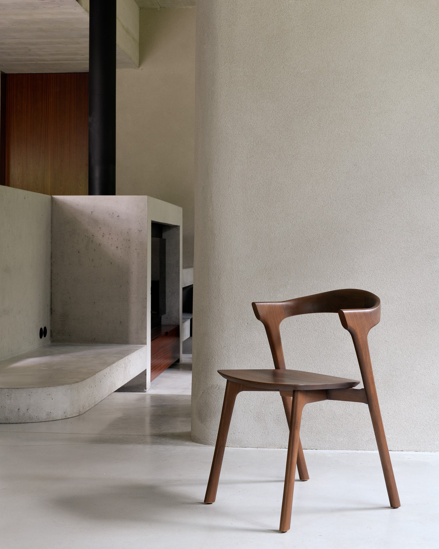 Bok-chair-teak-brown-Goode-Studio