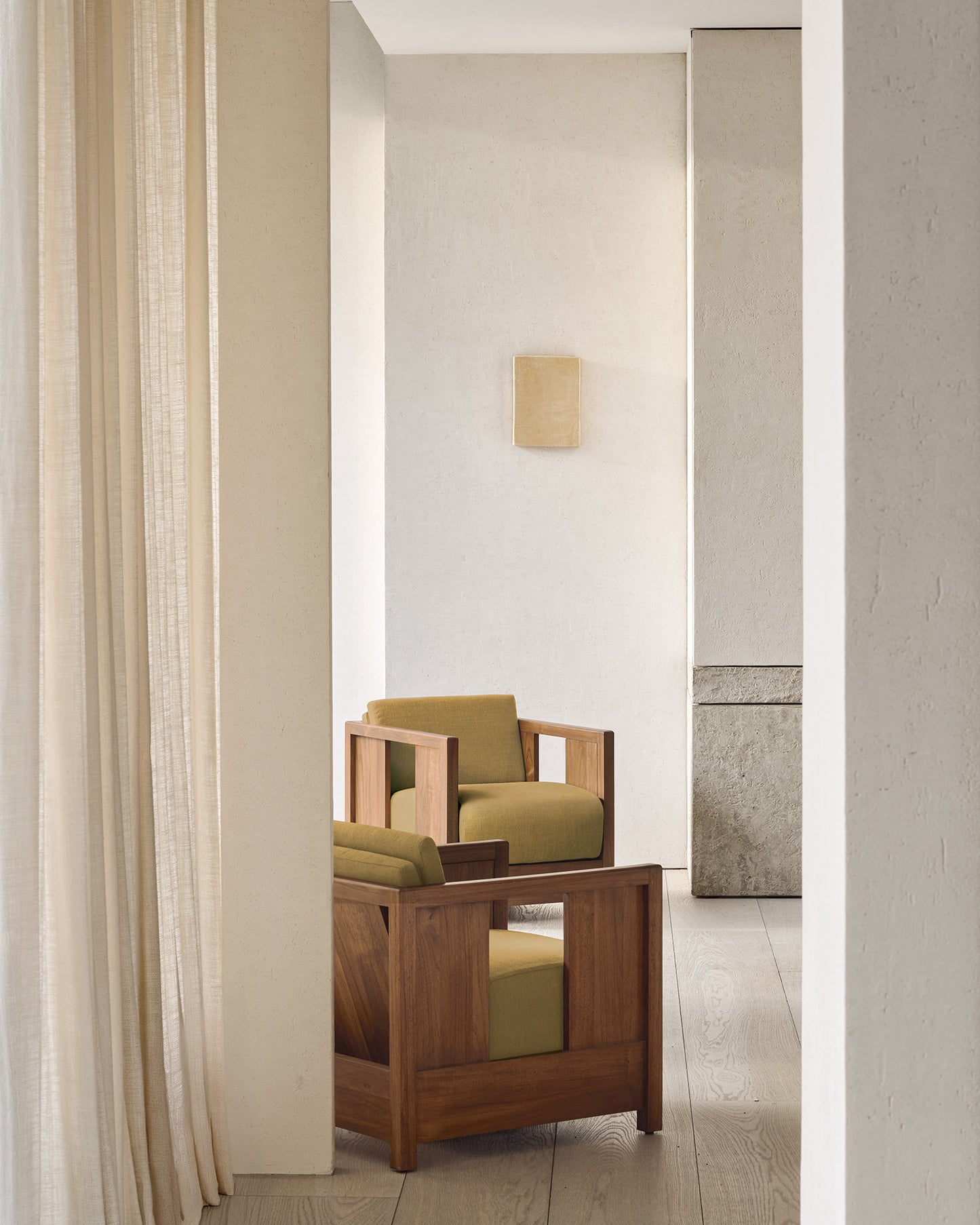 Roan Lounge Chair - Goode Studio
