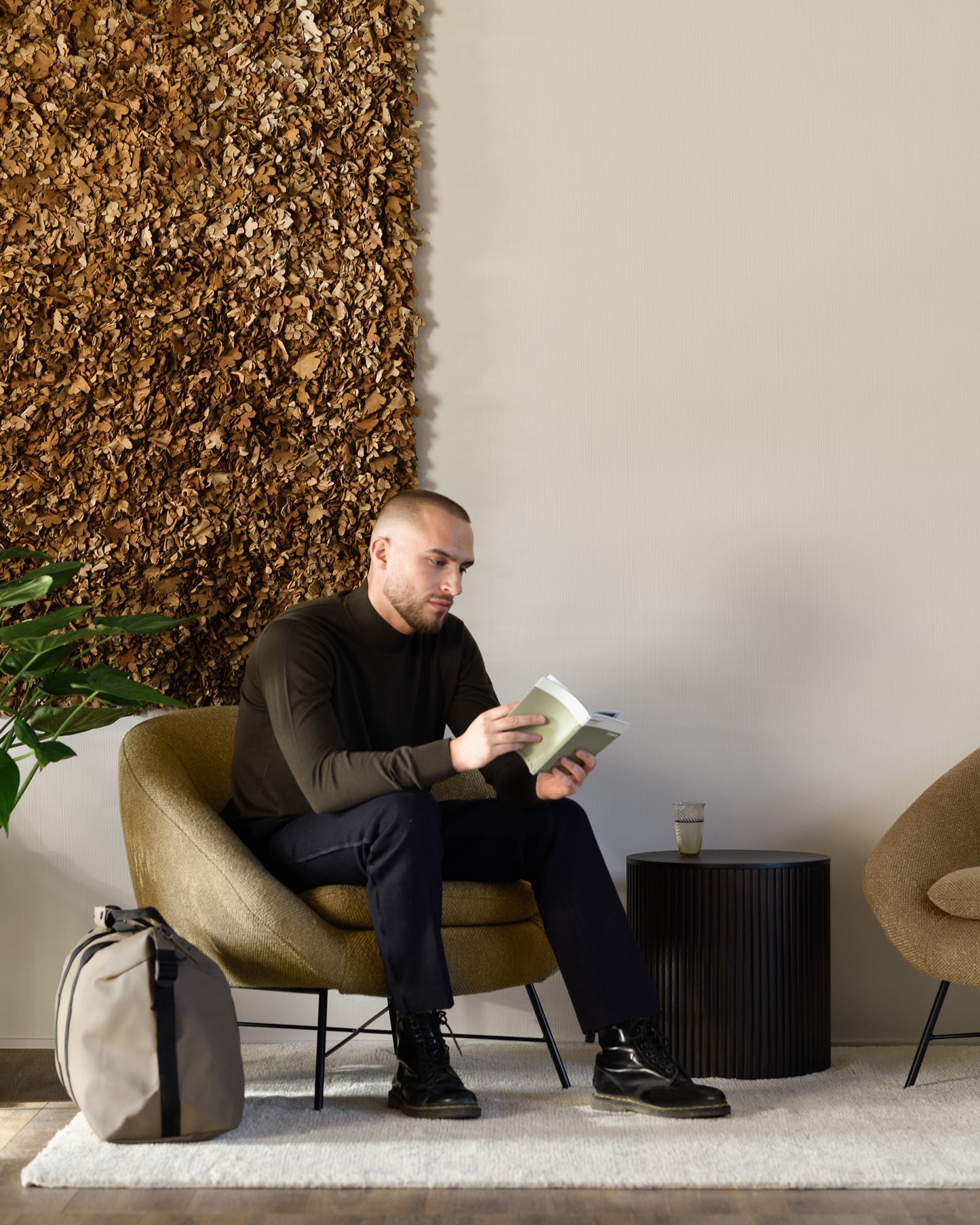 Barrow-lounge-chair-ginger-Roller-Max-sidetable-Dunes-rug-sand-Goode-Studio