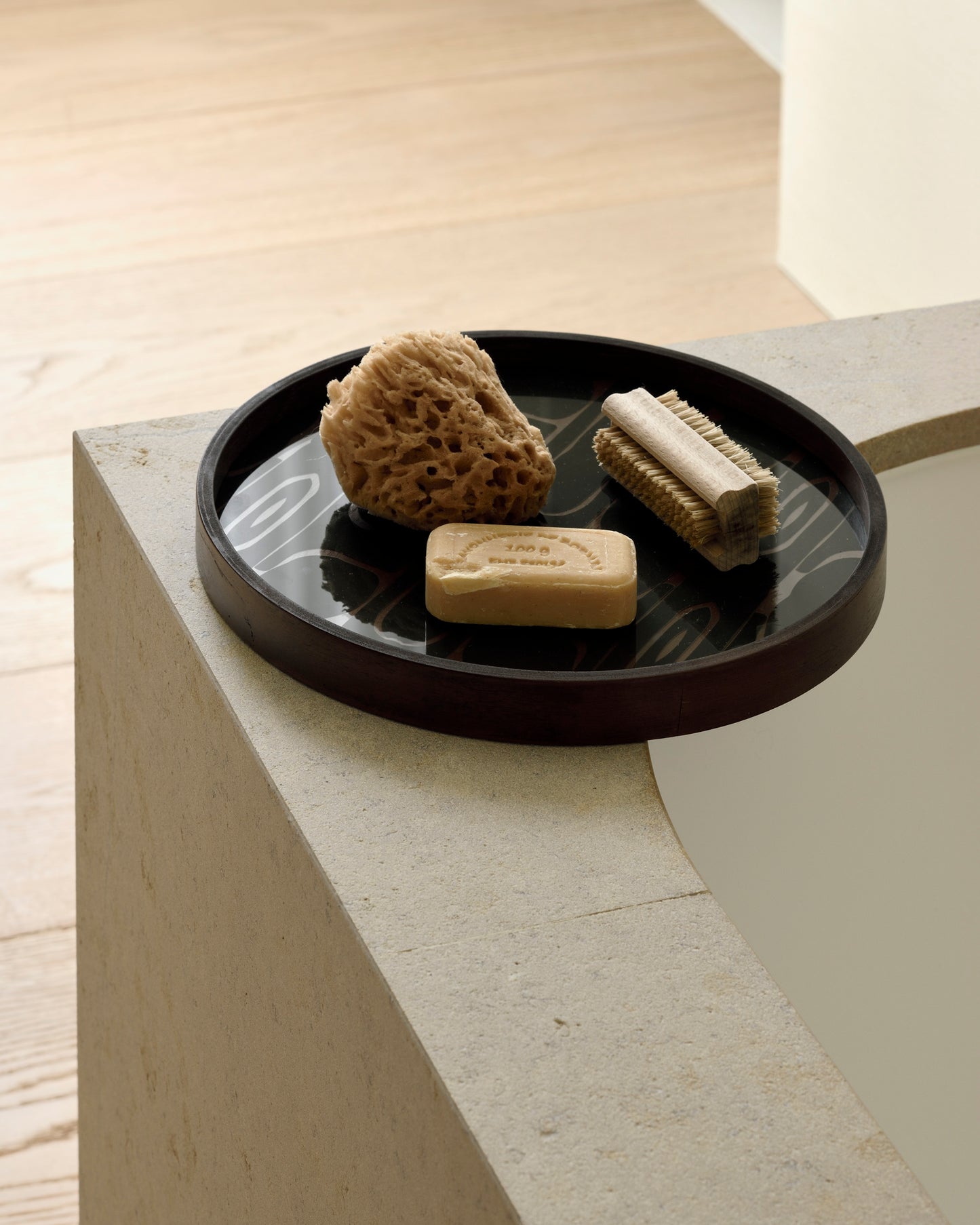 Second-Nature-valet-tray-Moss-glass-round-S-corner-Goode-Studio