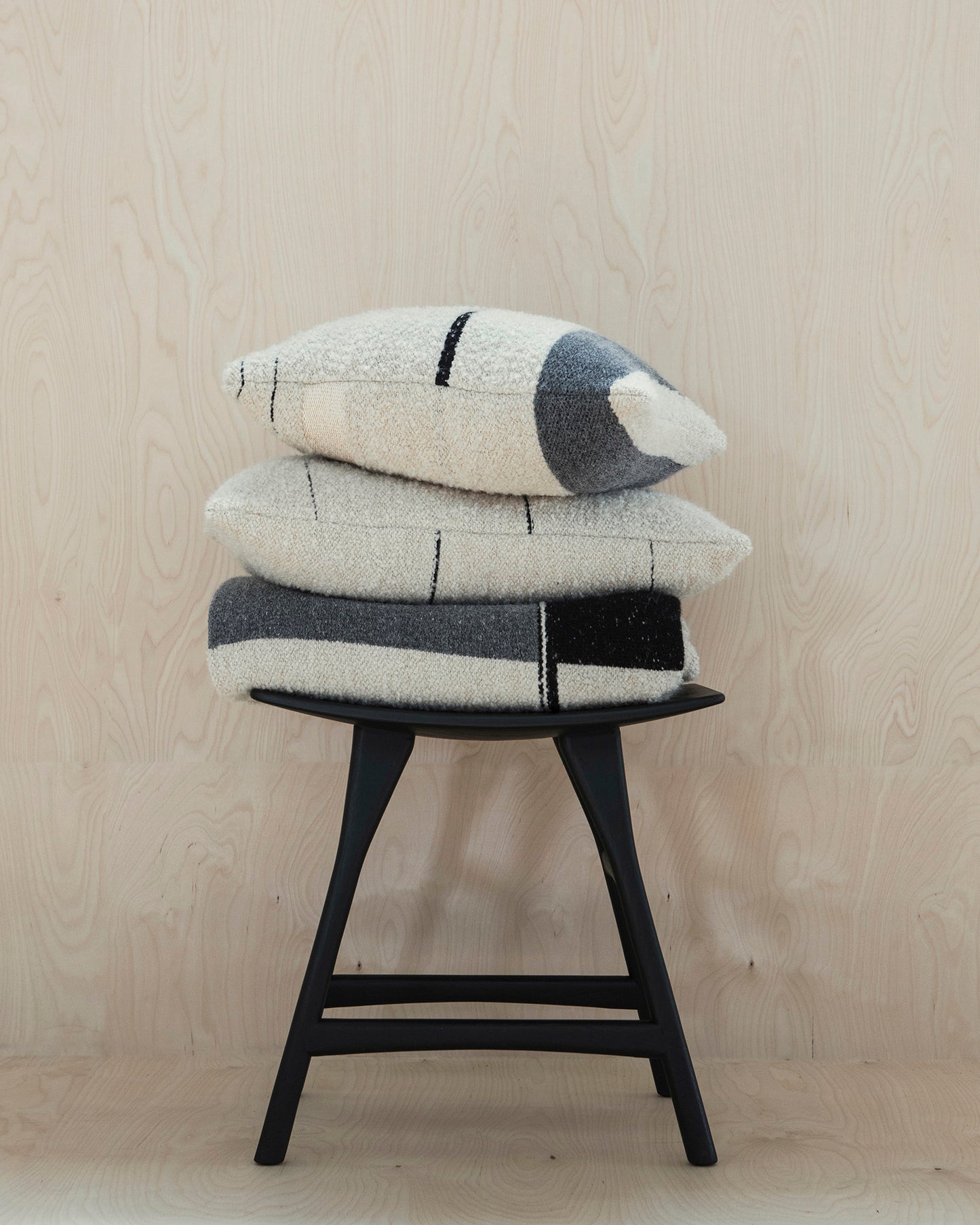 Urban-cushion-Urban-cushion-Urban-throw-oak-osso-stool-blackstone-Goode-Studio