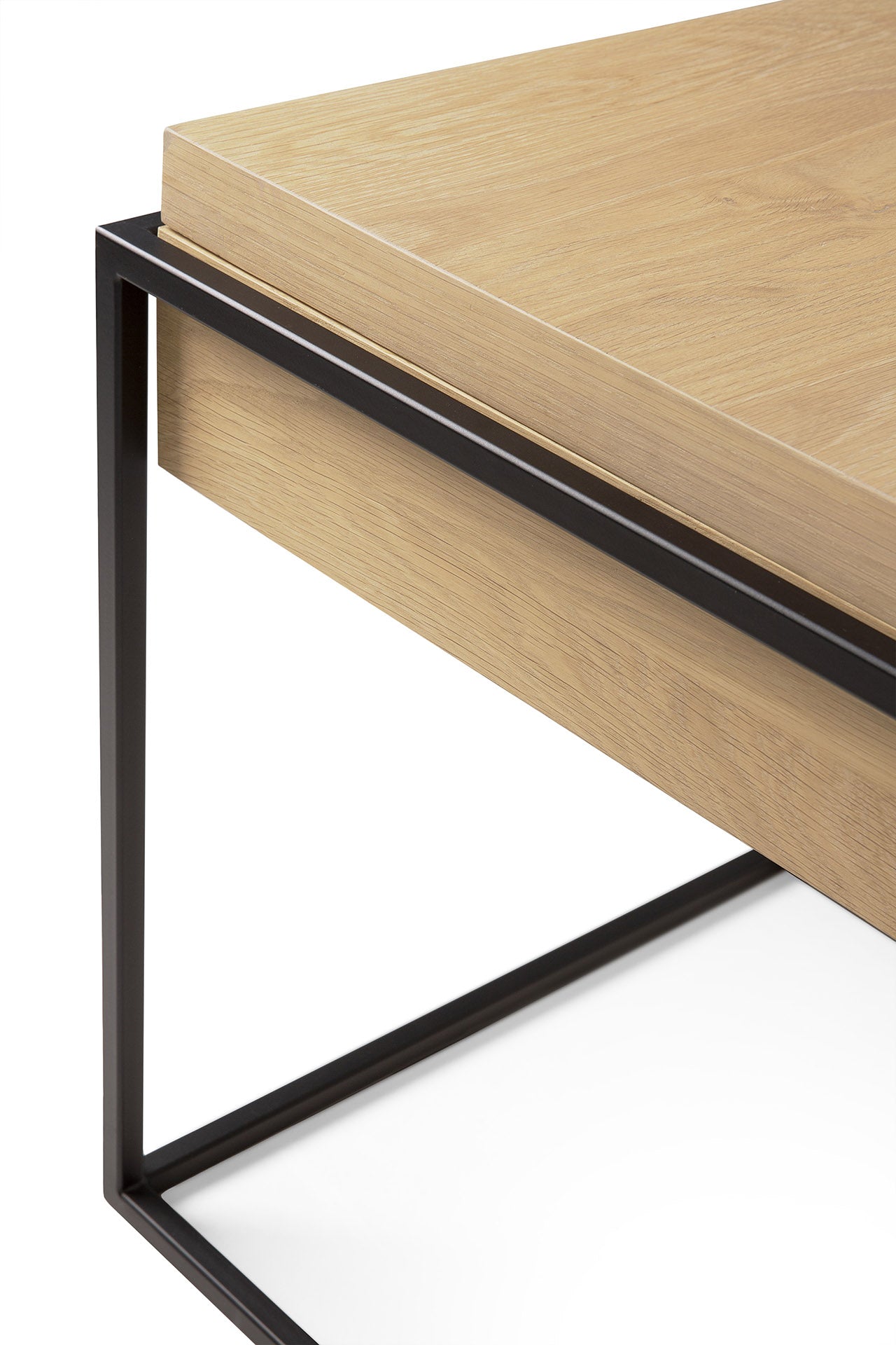 Oak-Monolit-side-table-side-cut-Goode-Studio