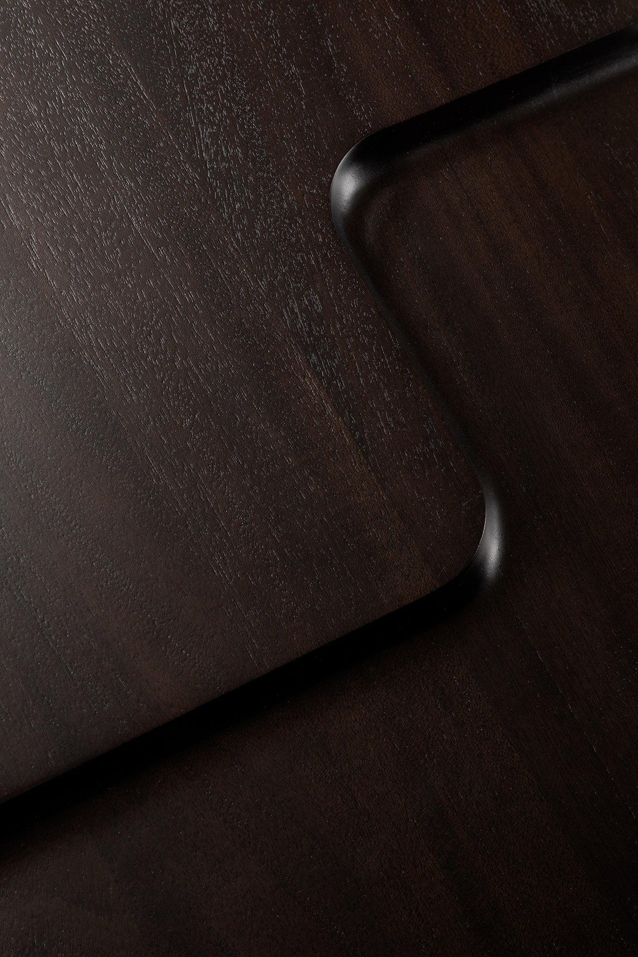 Brutalist-side-table-varnished-mahogany-rose-brown-rectangular-Goode-Studio