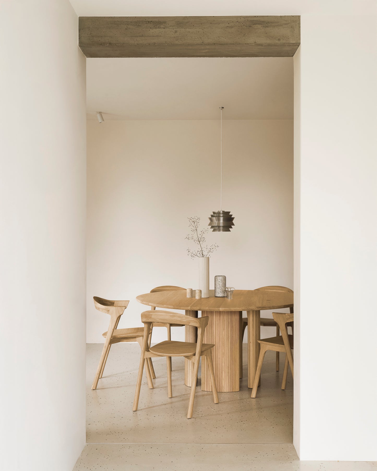 Round Roller Max dining table for residential dining room
