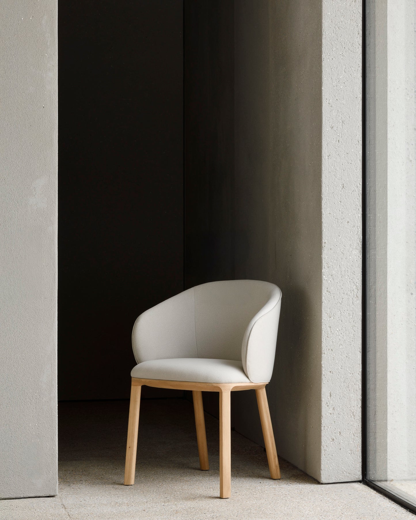Unda-dining-chair-varnished-oak-black-Salt-fabric-Goode-Studio