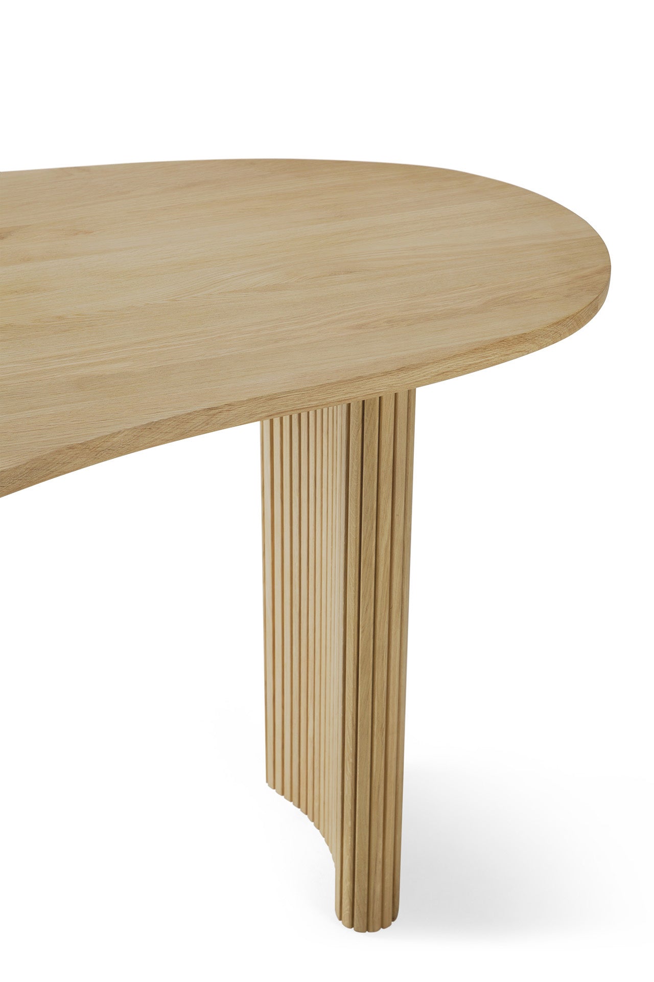 Boomerang desk-varnished-oak-pebble-shape-Goode-Studio