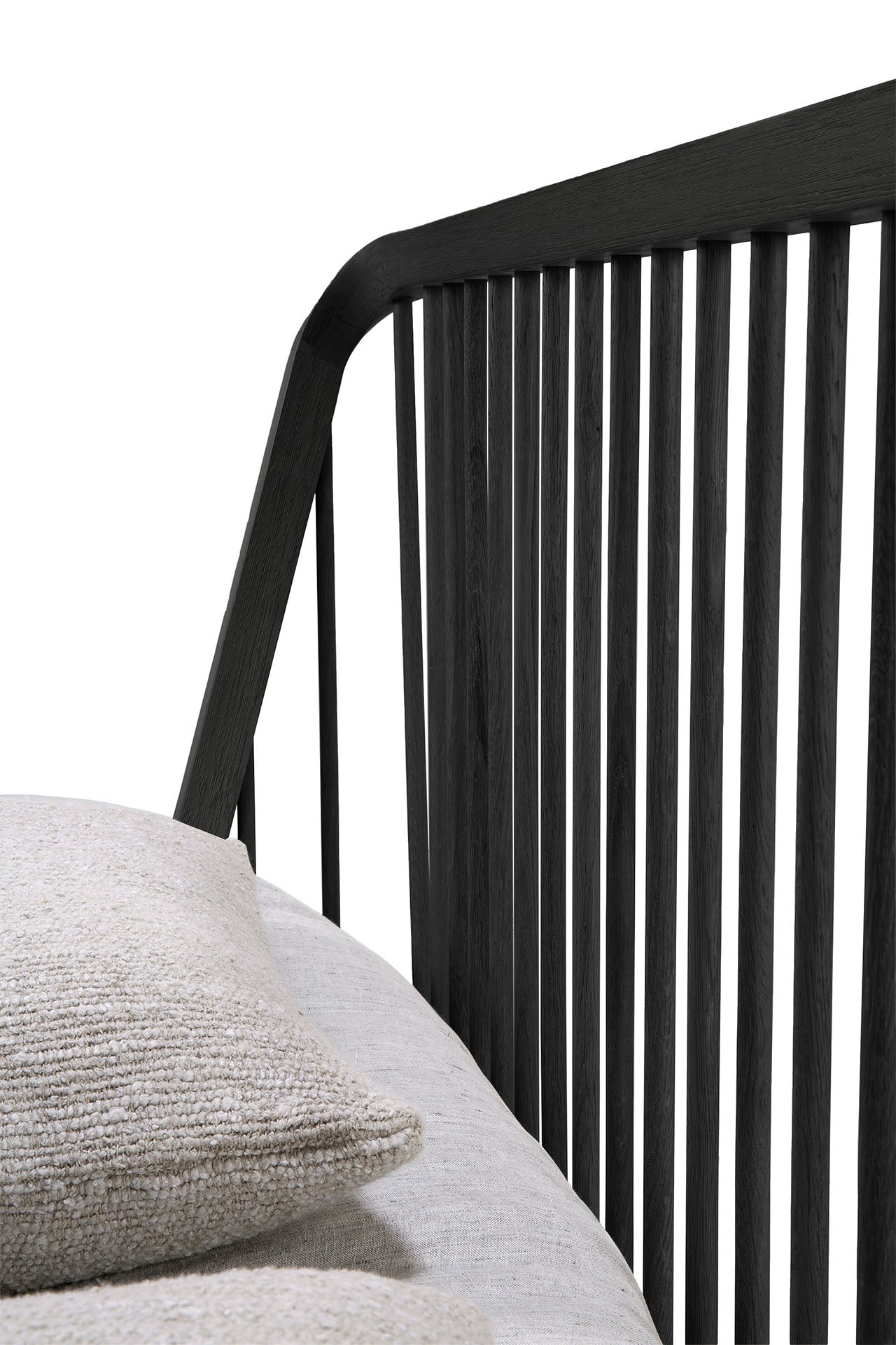 Oak-black-spindle-bed-Goode-Studio