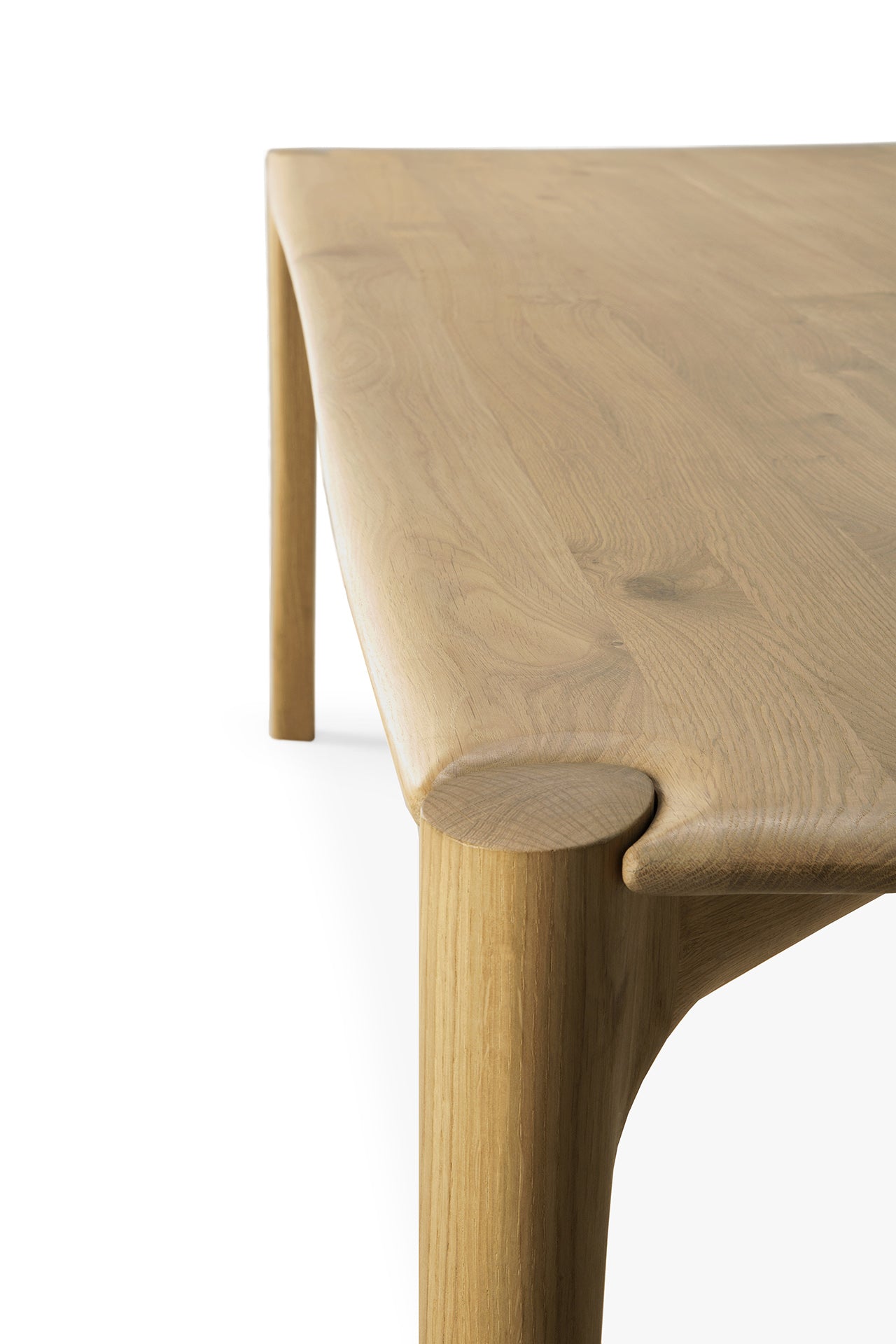 PI dining table oak natural wood grain texture finish
