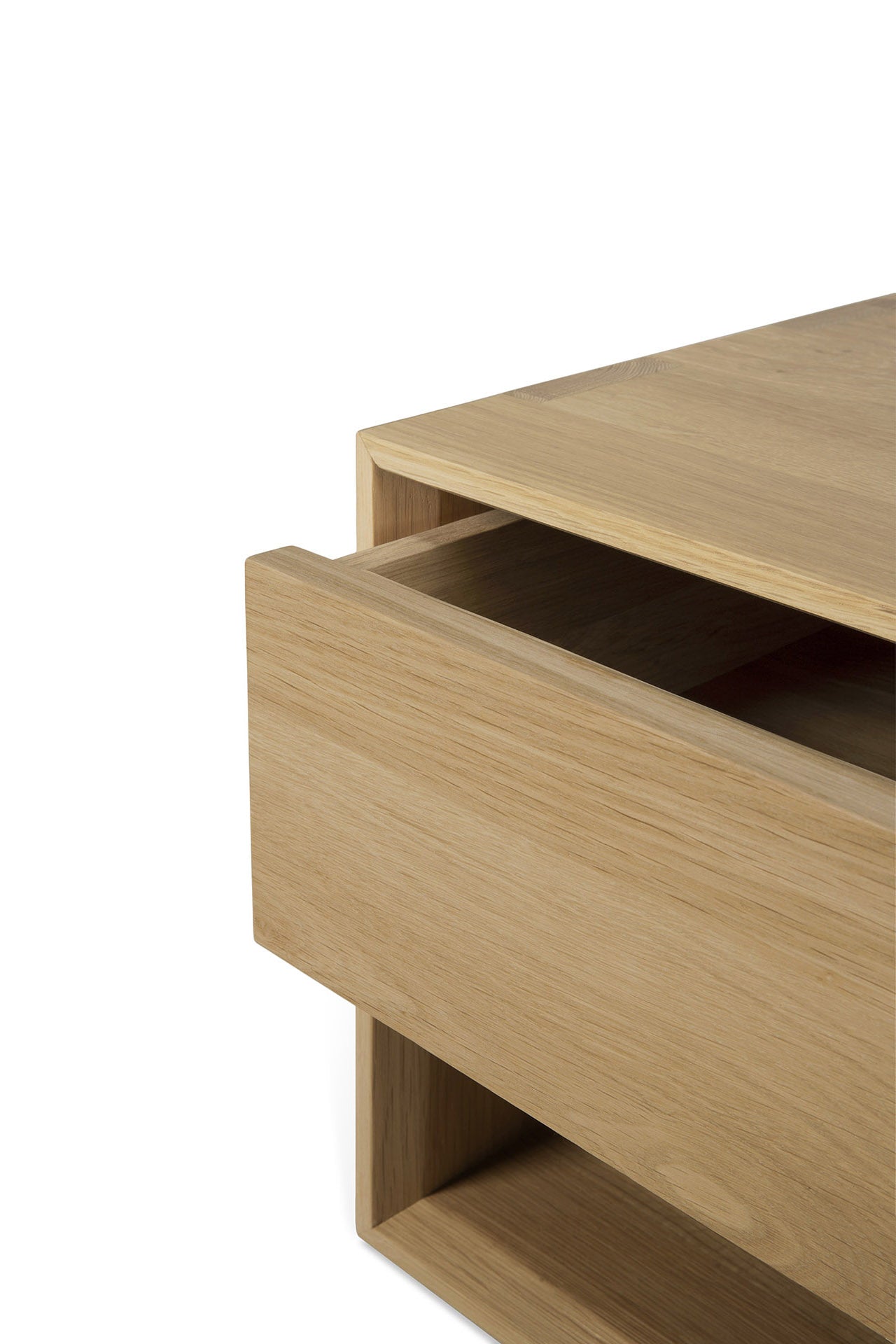 Oak-Nordic-coffee-table-Goode-Studio