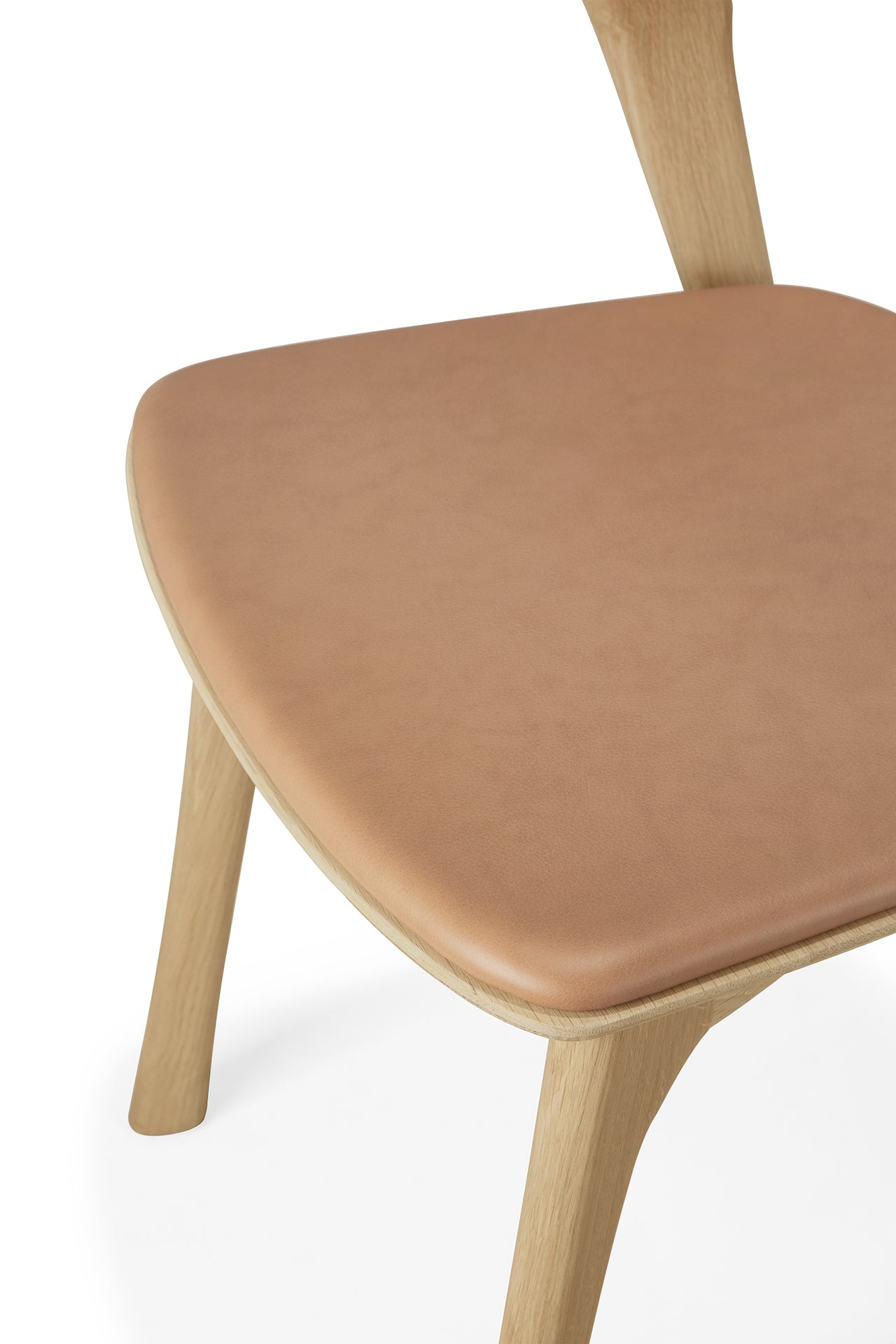 Bok-dining-chair-varnished-oak-Sienna-leather-Goode-Studio