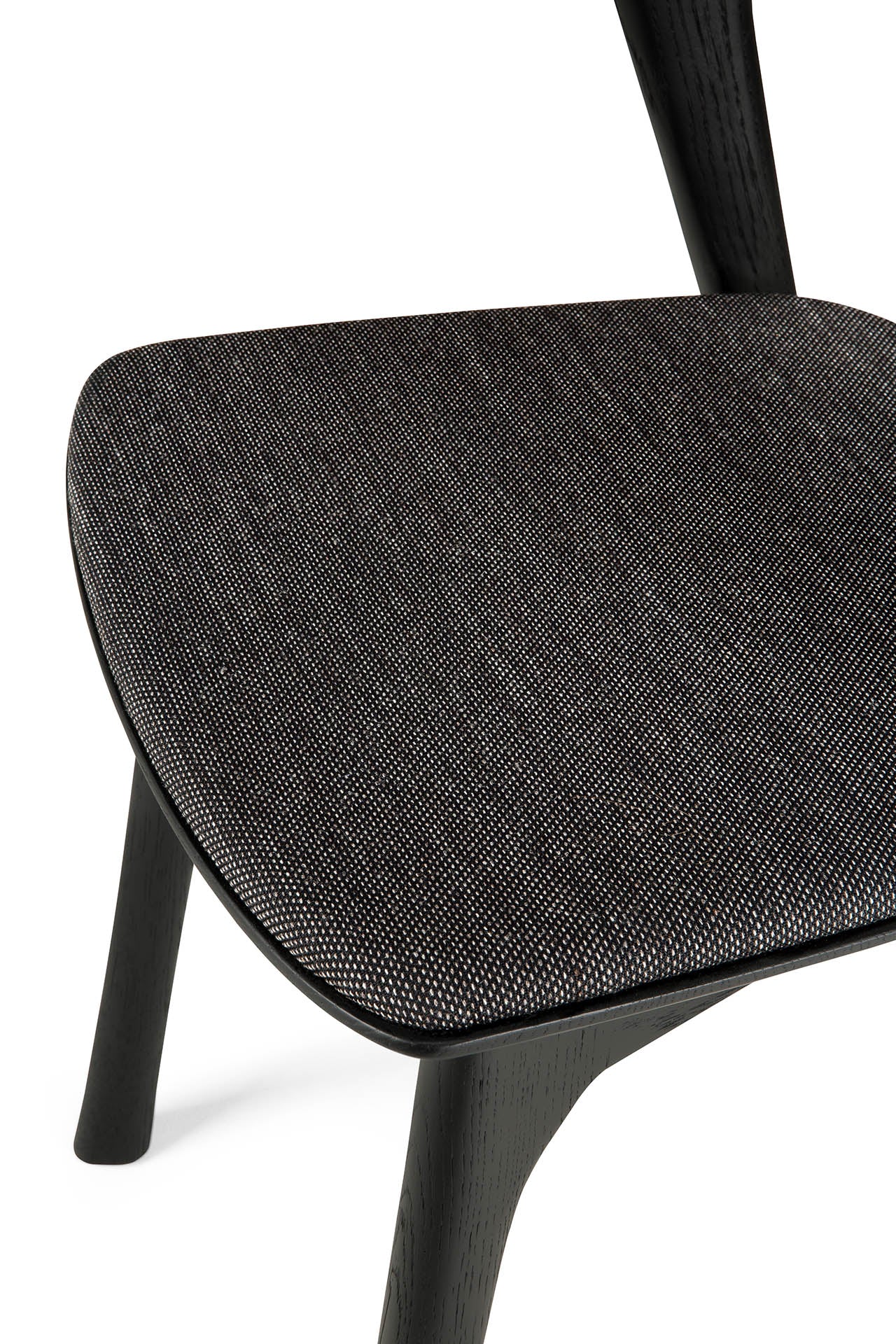 Bok-dining-chair-varnished-oak-black-Soft-Black-fabric
