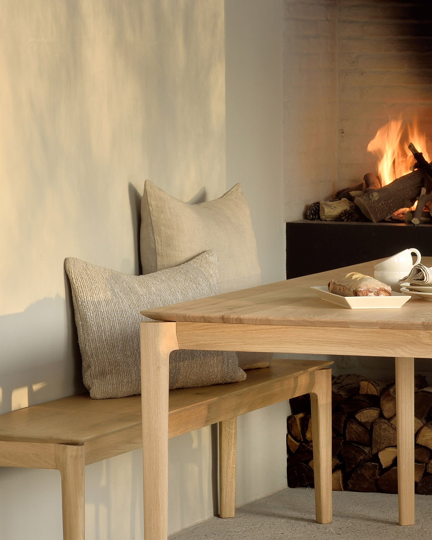 Oak-Bok-dining-table-Oak-Bok-bench-Oat-Lin-sauavge-cushion-Oat-Nomad-cushion-Goode-Studio