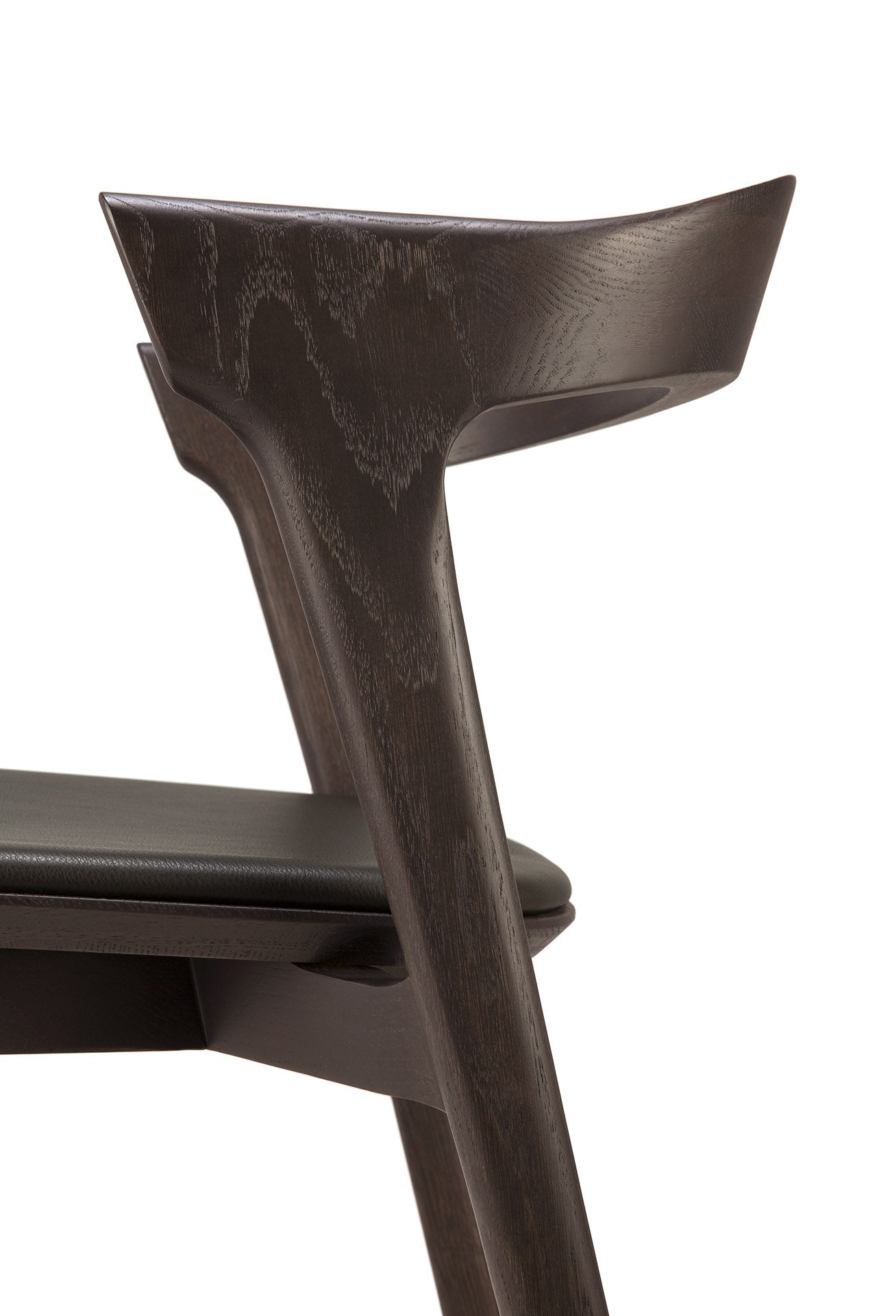 Oak-Bok-brown-dining-chair-leather-brown-varnished-Goode-Studio