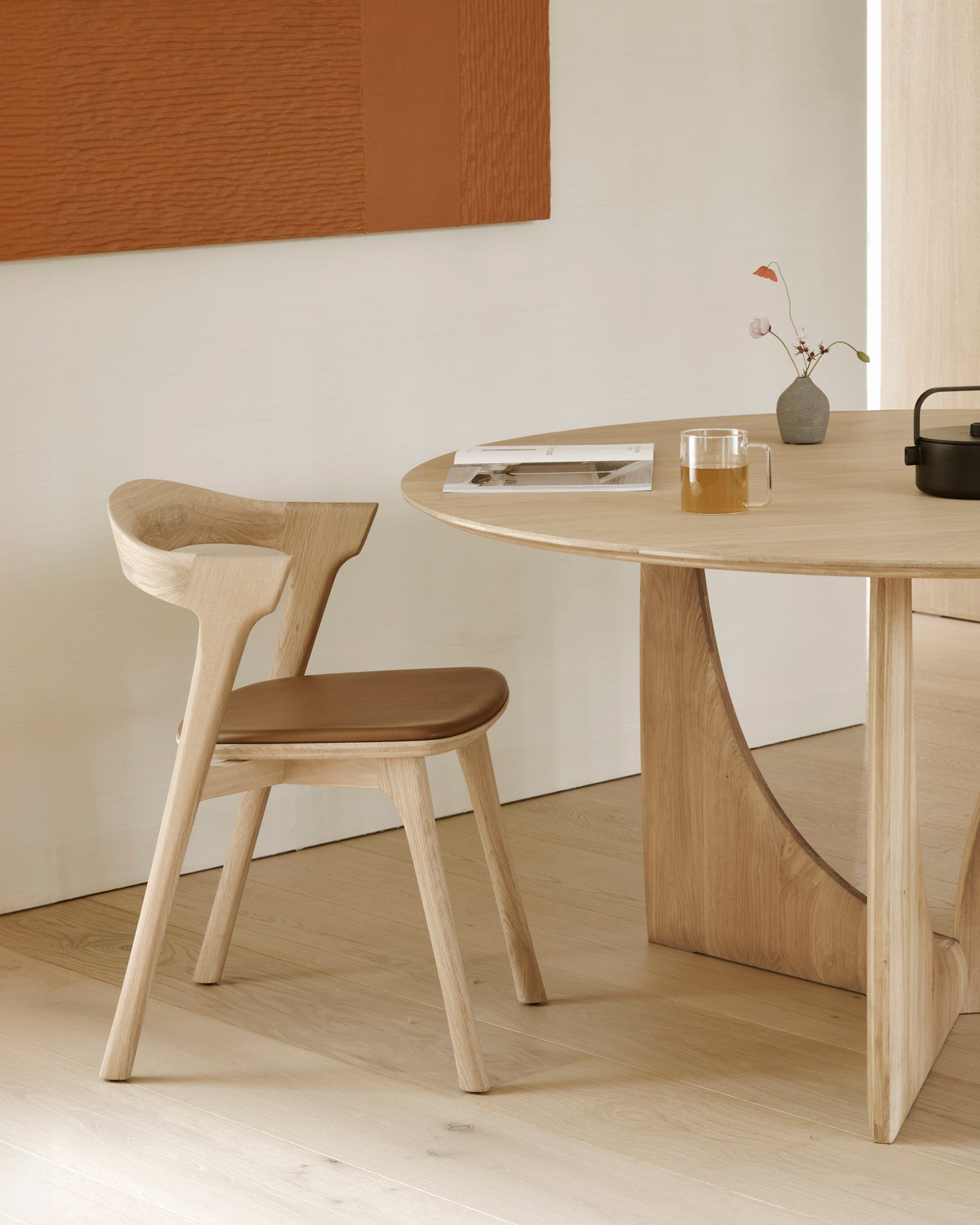 Geometric Round Dining Table, Oak - Goode Studio