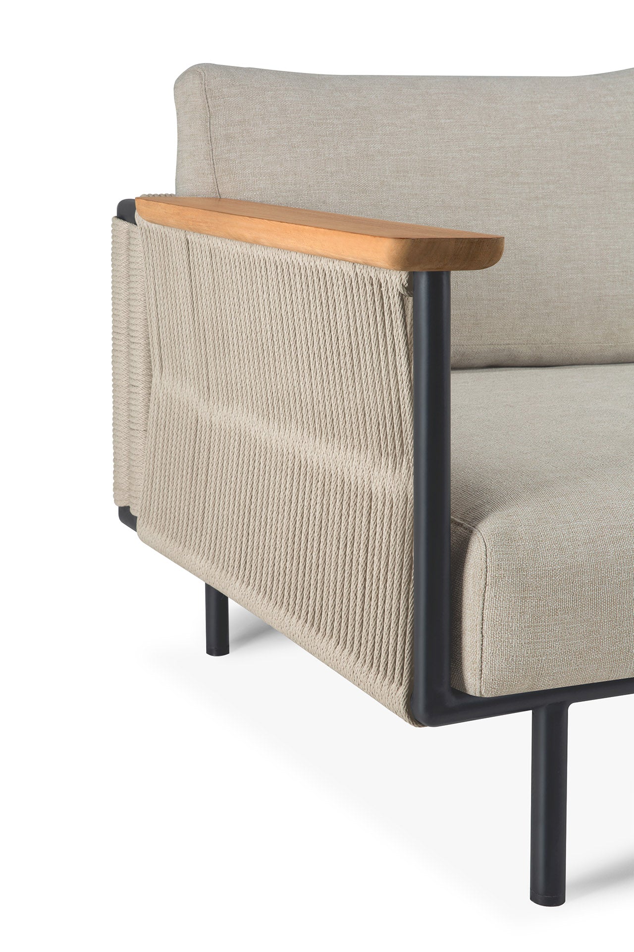 Corbey-outdoor-lounge-chair-aluminium-black-Oyster-fabric-Goode-Studio