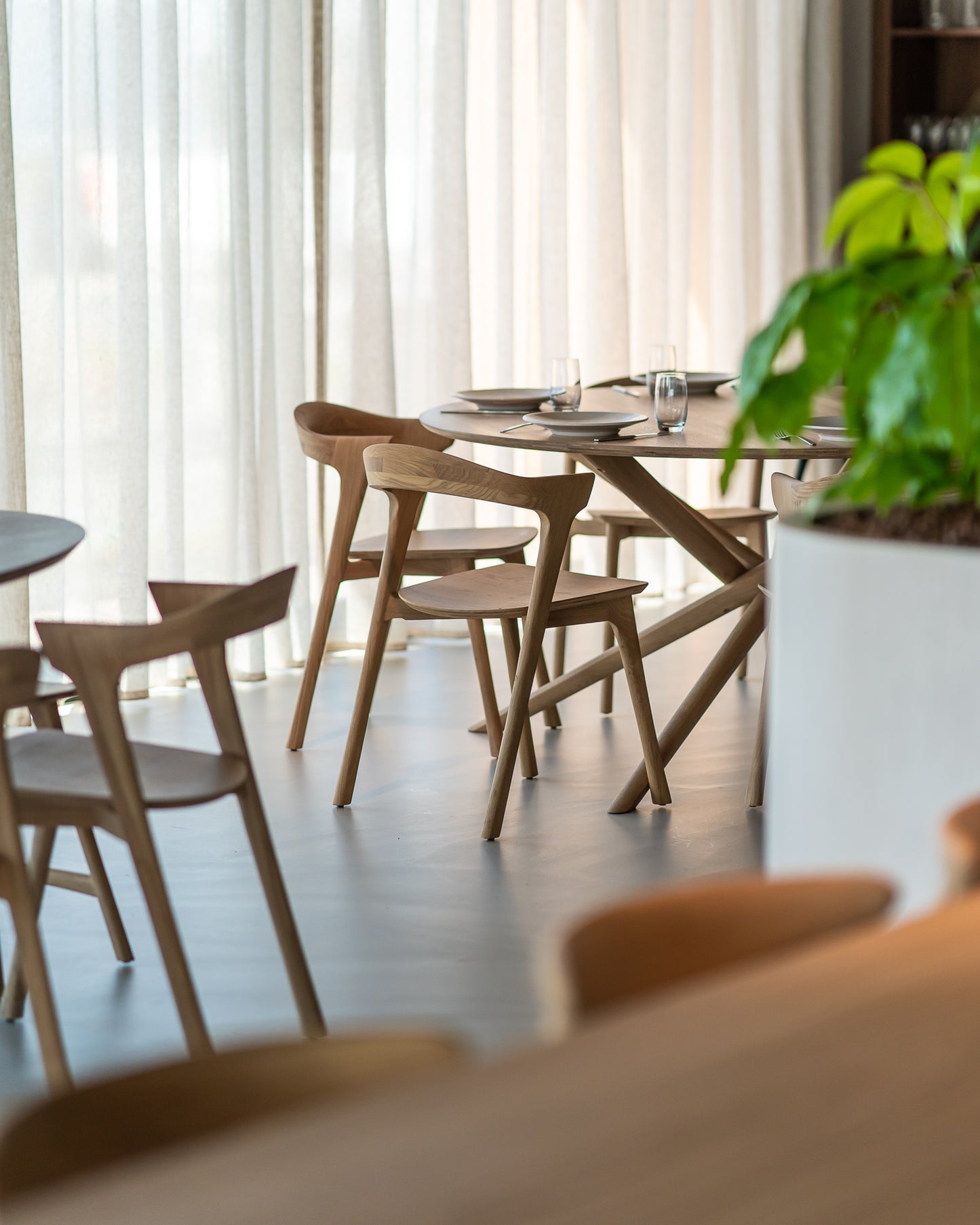 Kantin-Mikado-dining-table-Bok-dining-chair-Goode-Studio
