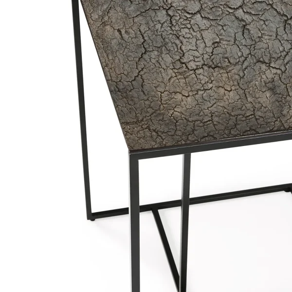 25913_Triptic_side_table_lava_whisky_det01_cut_web