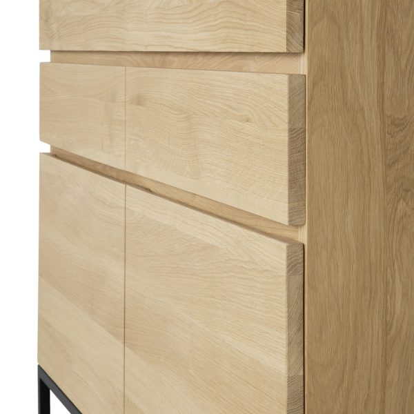 51117_Ligna_cupboard_det03_cut_WEB