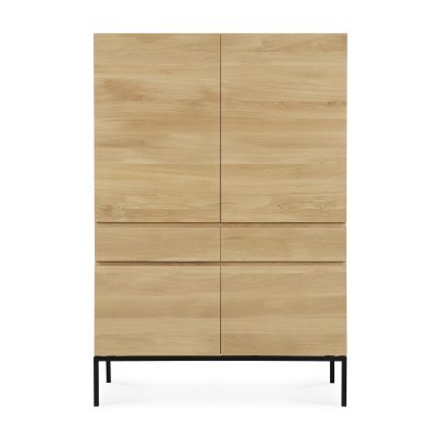 51117_Ligna_cupboard_front01_cut_WEB