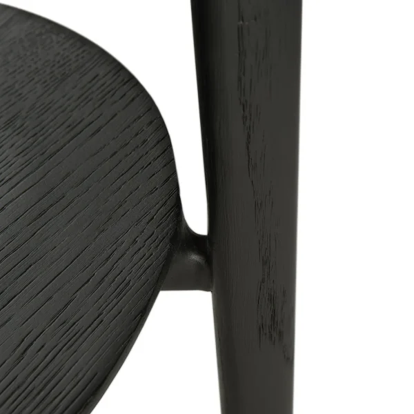 51510_Oak_Black_Bok_side_table_det03_cut_web